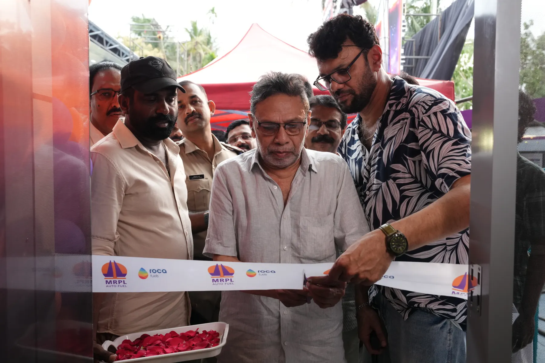 Roca Fuels — Grand Opening